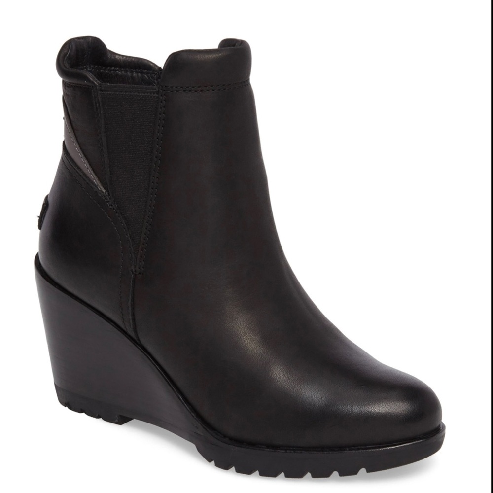 Sorel After Hours Chelsea Boot in black leather - Picture 12 of 12